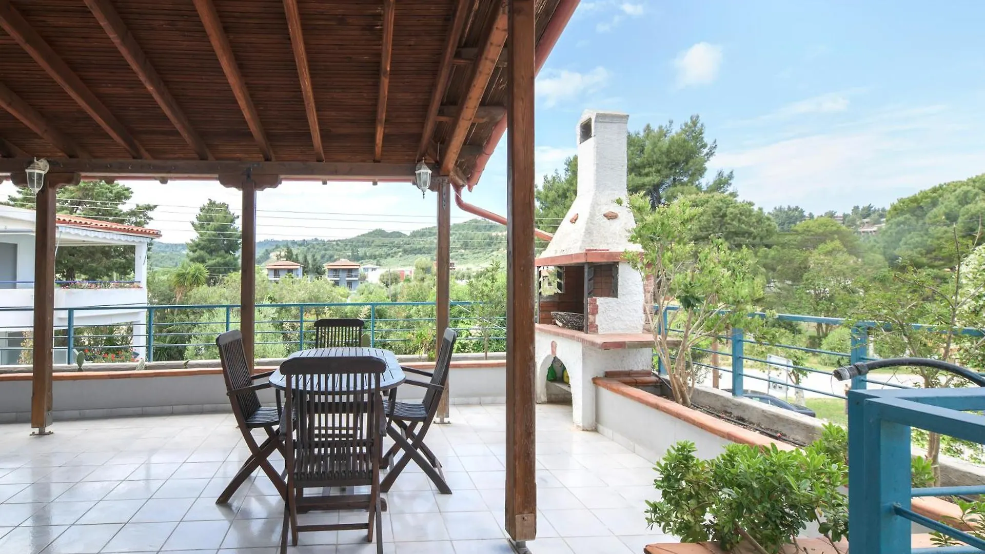 V House Pefkochori Villa Holiday home